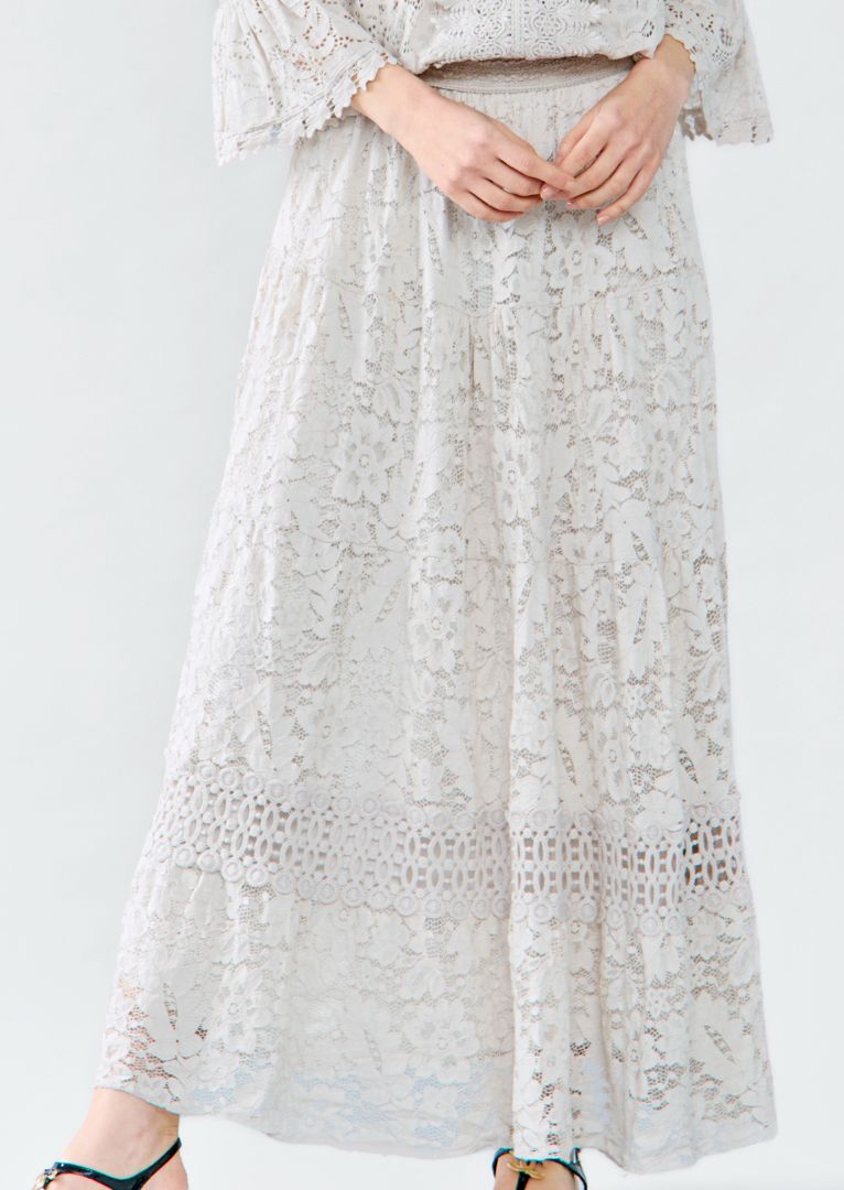 N7611 Luna Lace Maxi Skirt