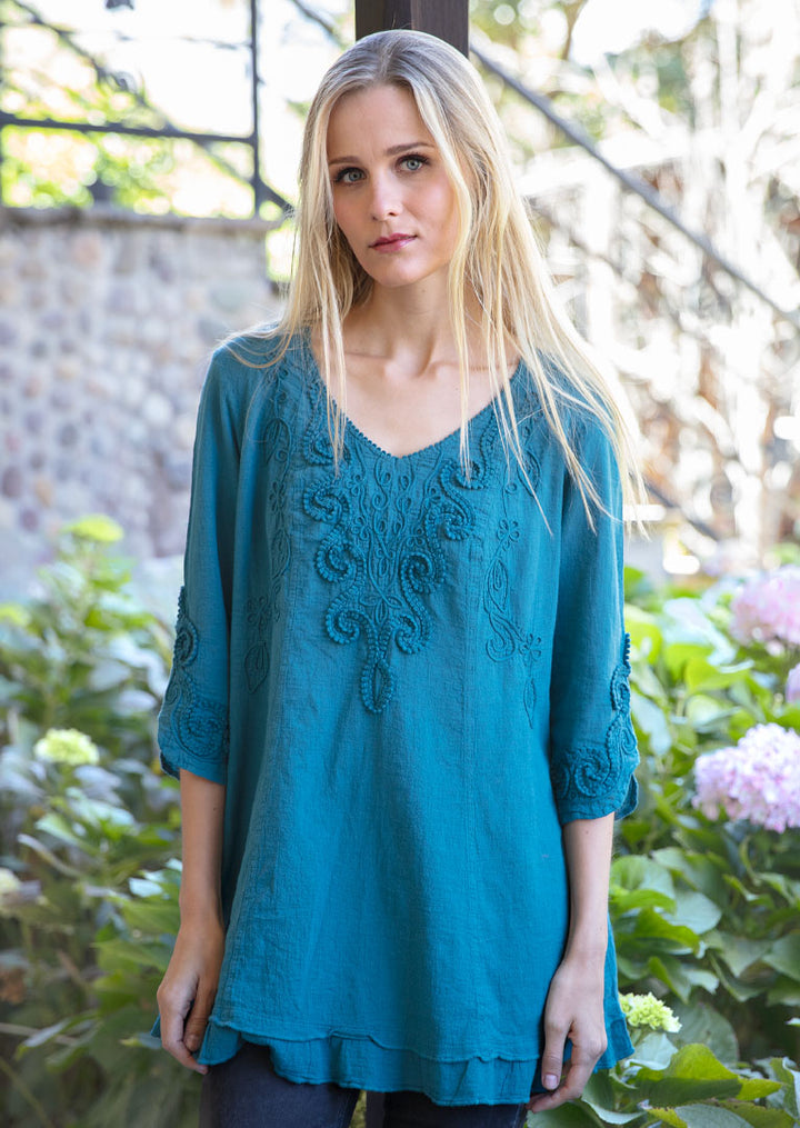 Fernanda V-neck 3/4 Sleeve Cotton Top