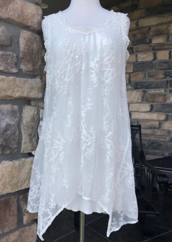 TPS-008 Mayra Embroidered Silk Top