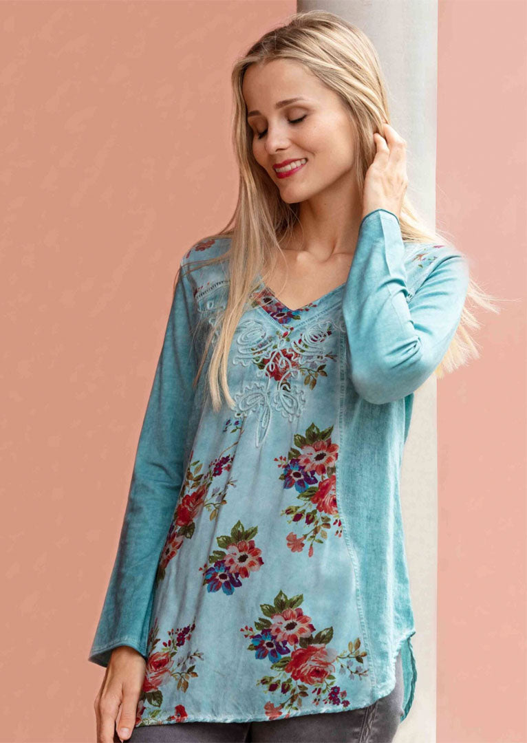 Kelly Long Sleeve V-neck Cotton Blend Top