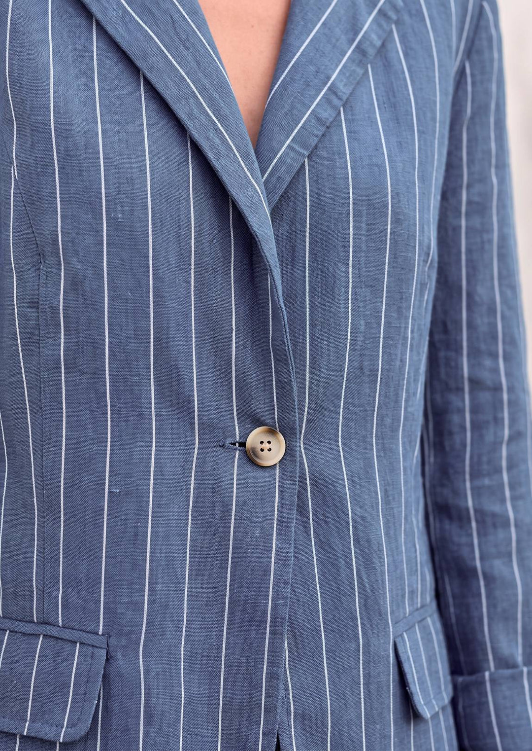 SA20110R Kristen Striped Linen Blazer