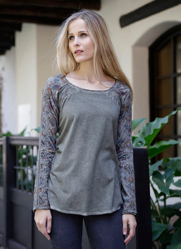 Yaffe Long Sleeve Knit Cotton Top